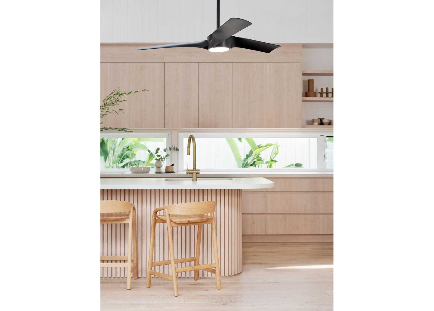 Ceiling fan Line, 132 cm ∅, 6 speeds, incl. LED bulb & remote control