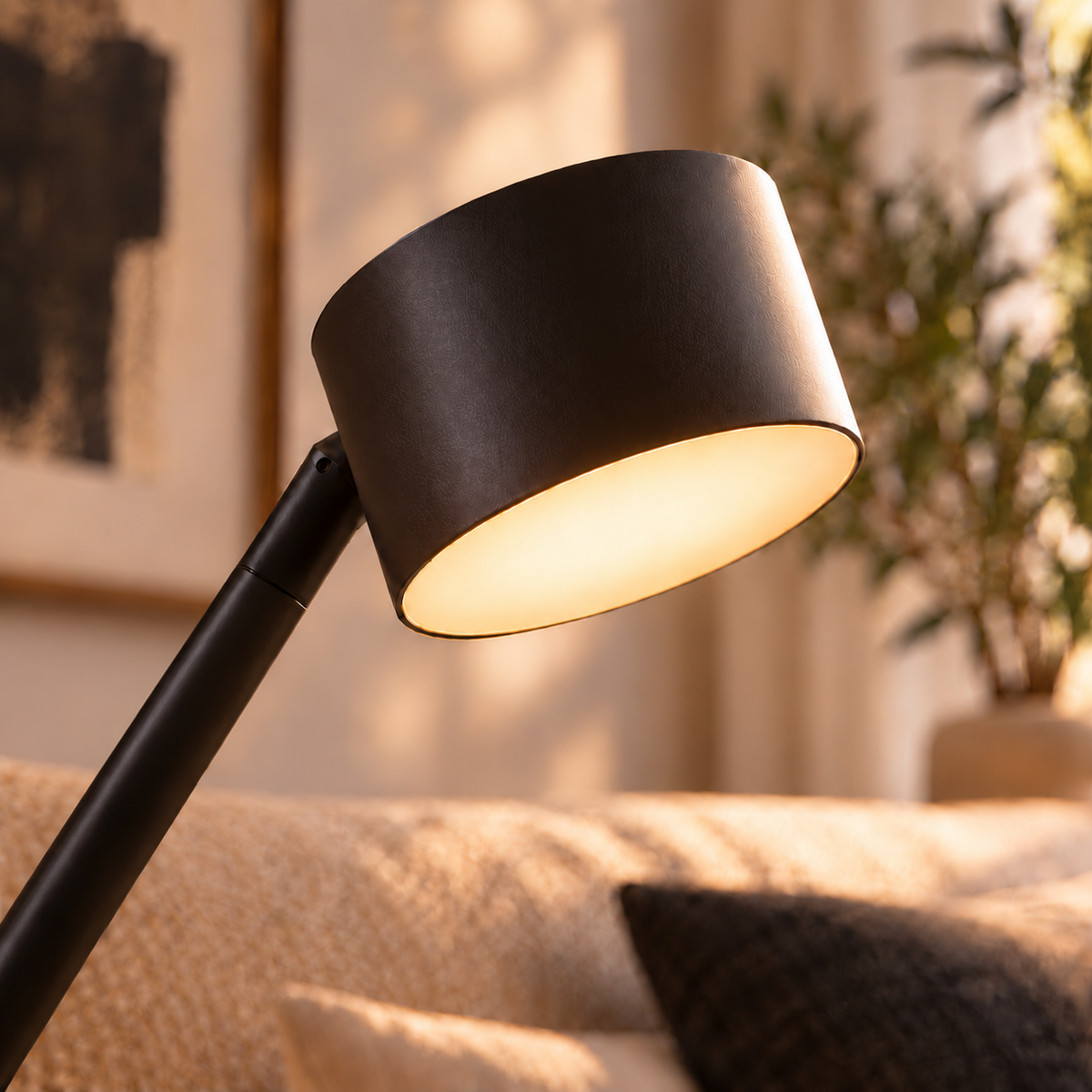 Lucci Vince Tischlampe Schwarz Close-up